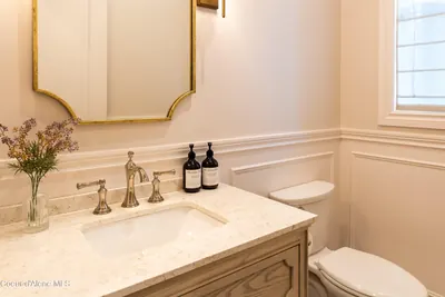 Property 26-9103 - Photo 16