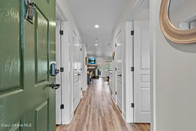 Property 26-8208 - Photo 2