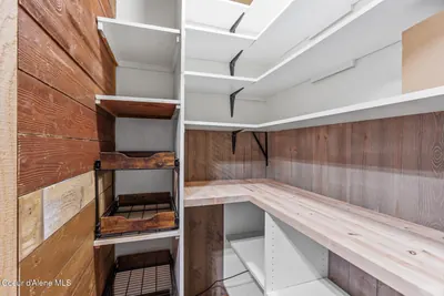 Property 26-10410 - Photo 18