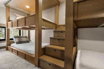 Property 26-2500 - Photo 54