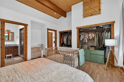 Property 26-6782 - Photo 12