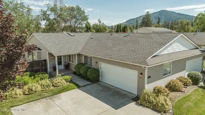 Property 26-7909 - Photo 1