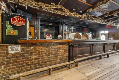 Property 26-10378 - Photo 19