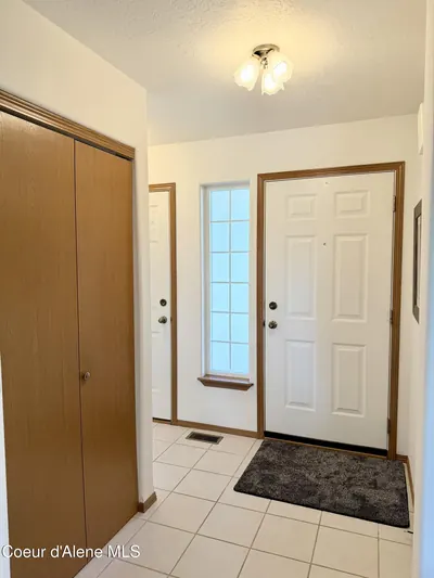 Property 26-8737 - Photo 4