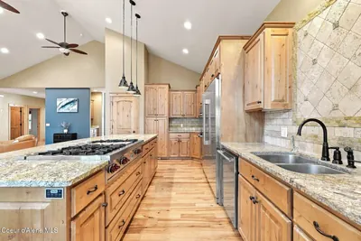 Property 26-8766 - Photo 18