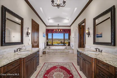 Property 26-9679 - Photo 38