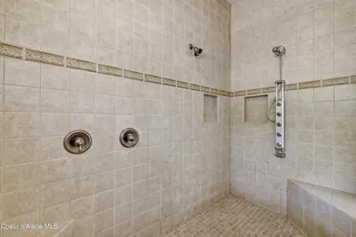 Property 26-7455 - Photo 17