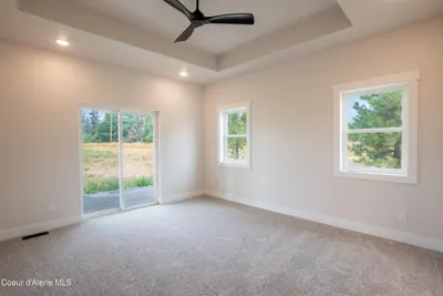 Property 26-8244 - Photo 11