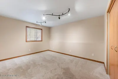 Property 26-9412 - Photo 28