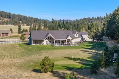 Property 26-10090 - Photo 16