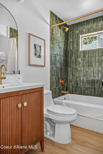 Property 26-10018 - Photo 31