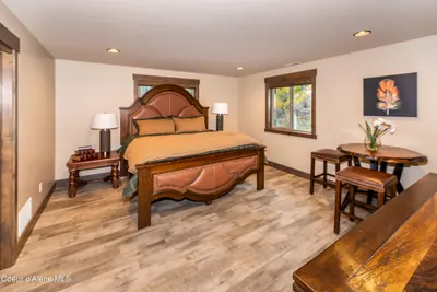 Property 26-1596 - Photo 12