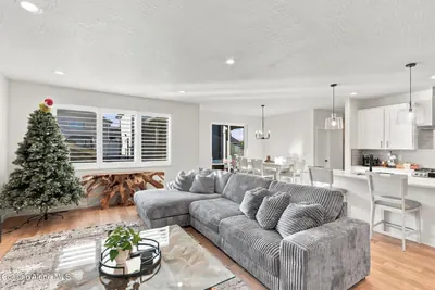 Property 26-10403 - Photo 16