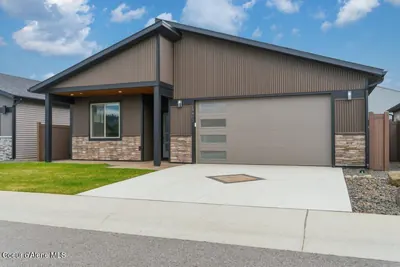 Property 26-6127 - Photo 2