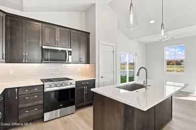 Property 26-10339 - Photo 15