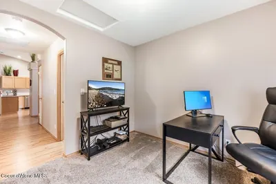 Property 26-10618 - Photo 11