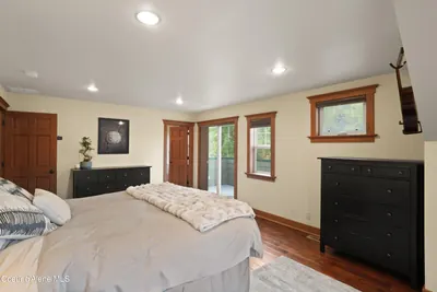 Property 26-10299 - Photo 35