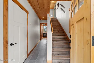 Property 26-8650 - Photo 3