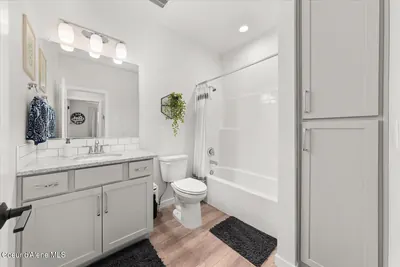 Property 26-10210 - Photo 16