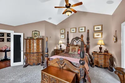 Property 26-8550 - Photo 13