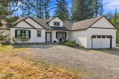 Property 26-8996 - Photo 1