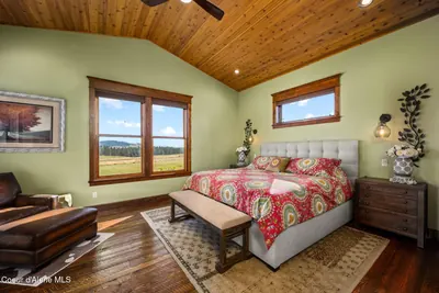 Property 26-10600 - Photo 26