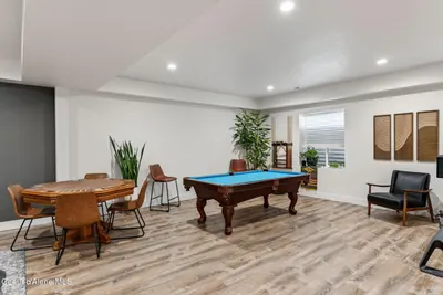 Property 26-10381 - Photo 56