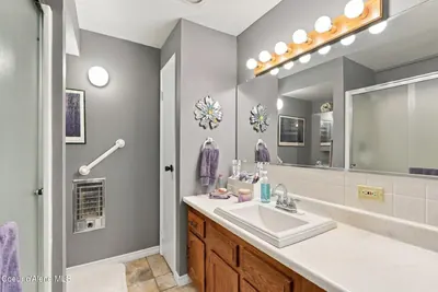 Property 26-10346 - Photo 18