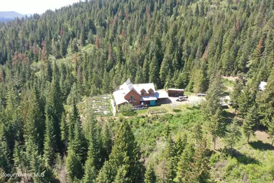 Property 26-7738 - Photo 2