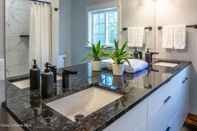 Property 26-9603 - Photo 43