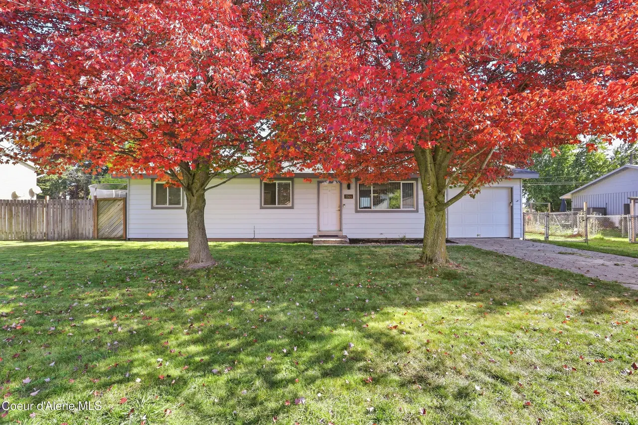 Property 26-10156 - Photo 1