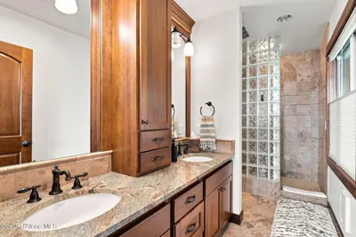 Property 26-8669 - Photo 33