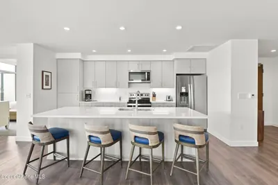 Property 26-8428 - Photo 26