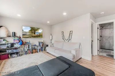 Property 26-5867 - Photo 74