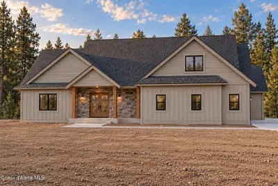 Property 26-9513 - Photo 1