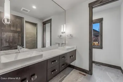 Property 26-3523 - Photo 27