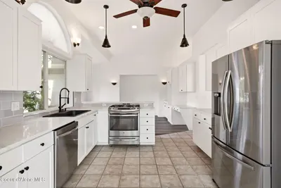 Property 26-7636 - Photo 11