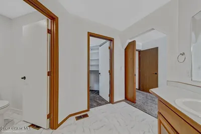 Property 26-9122 - Photo 16