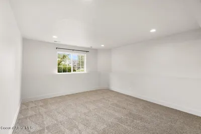 Property 26-9549 - Photo 26