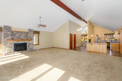 Property 26-10065 - Photo 13