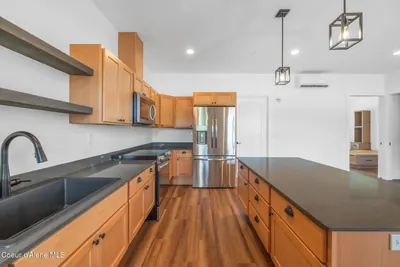 Property 26-8228 - Photo 11