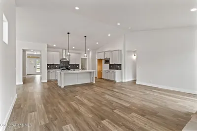 Property 25-11228 - Photo 18