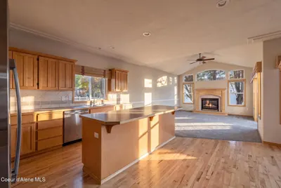 Property 26-10474 - Photo 9