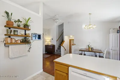 Property 26-10193 - Photo 15