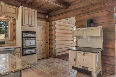 Property 26-3703 - Photo 7
