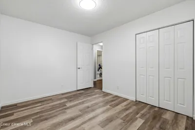 Property 26-10156 - Photo 18