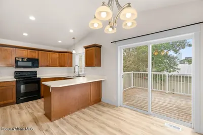 Property 26-9549 - Photo 11