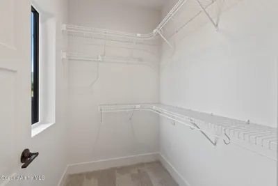 Property 26-10461 - Photo 13