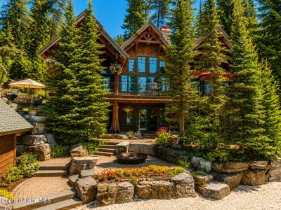 Property 26-6792 - Photo 2