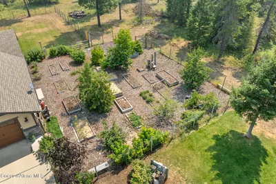 Property 26-7472 - Photo 63